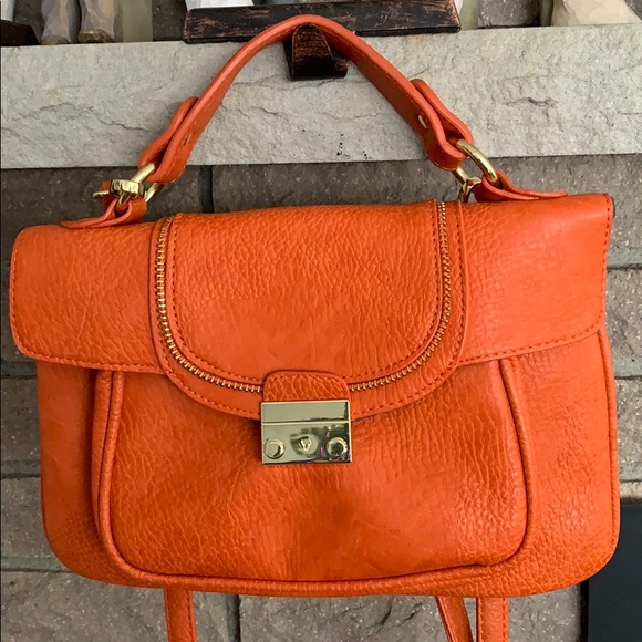 Olivia + Joy Crossbody Bag - Picture 8 of 8